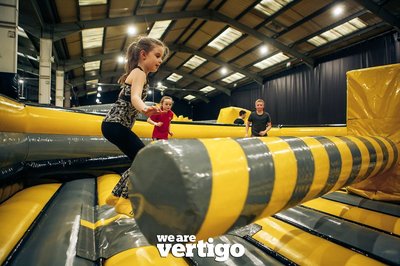 위 아 버티고 (뉴타운브레다)